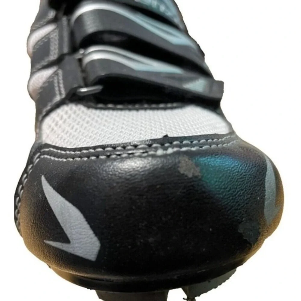 Venzo‎ Bicycle Shoes and Pedals BXRoads 42 UK size 7 US 8 Black & Red Road Bike